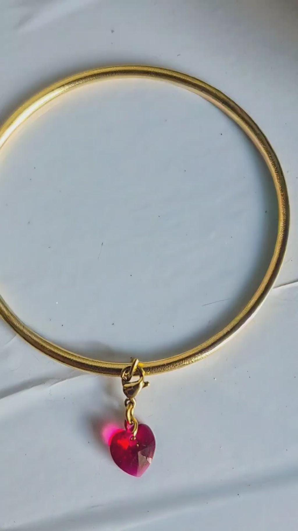 Jonc au coeur de swarovski