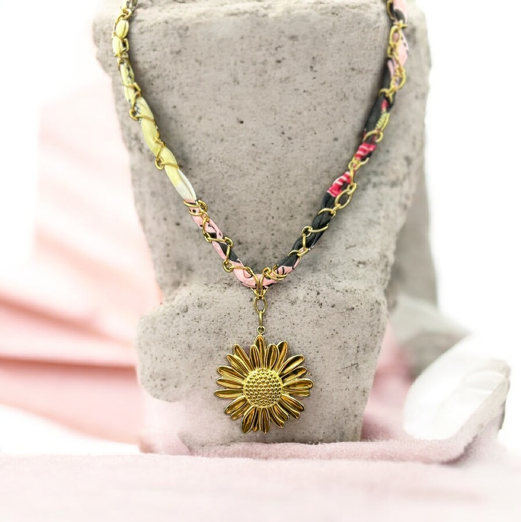 Collier soleil Exotique🌼