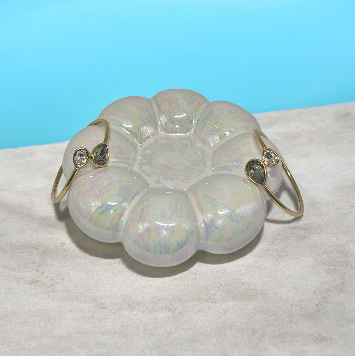 Jonc "Gouttes de Lumière" – Cristaux & Or Brossé