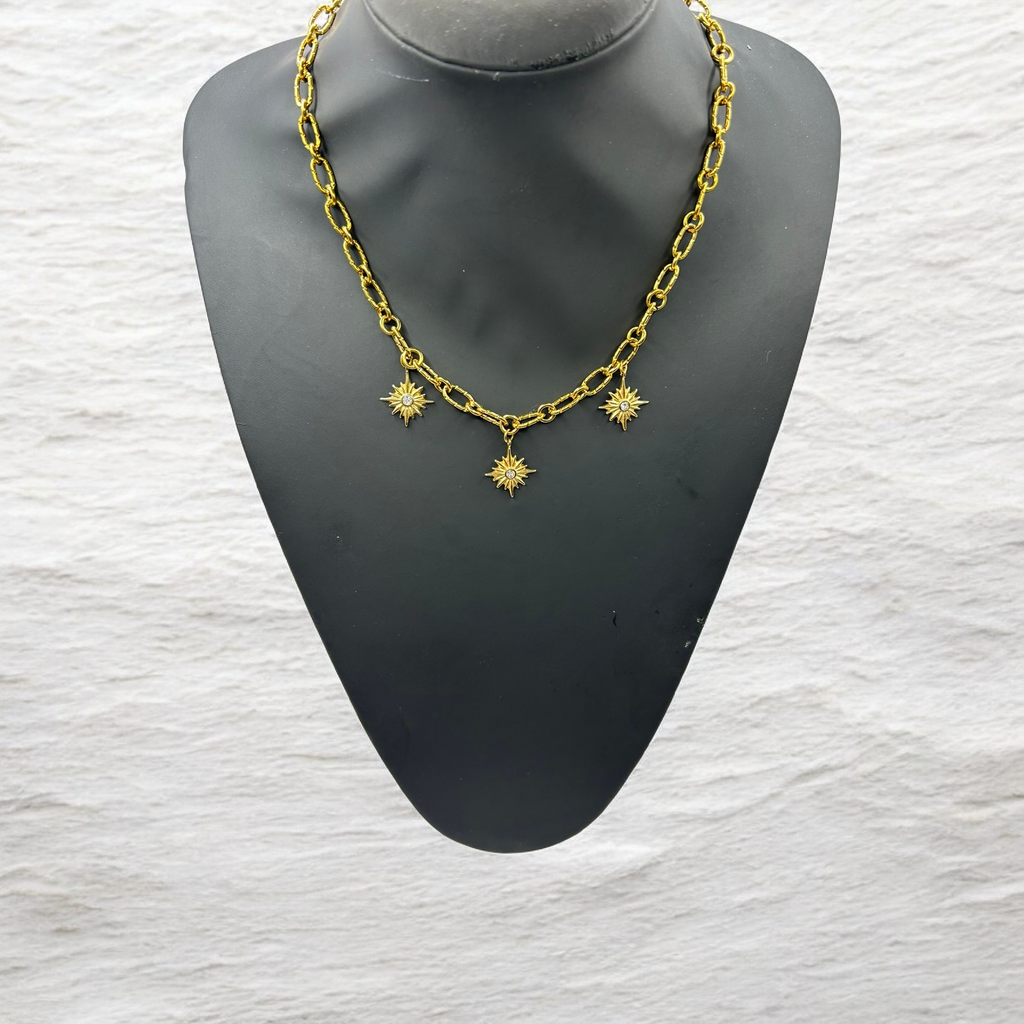 Collier astre d'or : élégance durable🫶